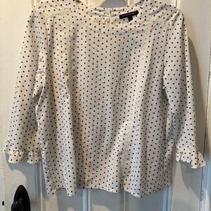 Banana Republic Polka Dot Blouse White Black Lace Detail Ruffle Sleeve Size L